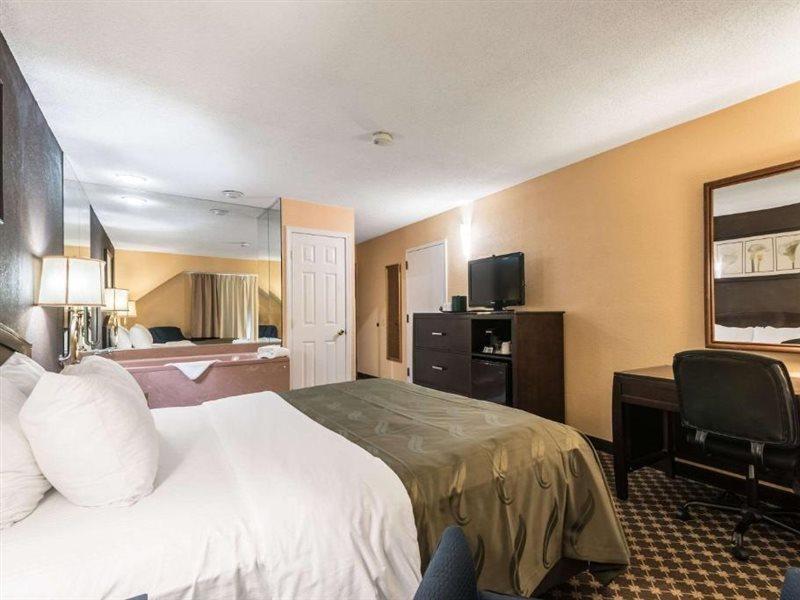 Quality Inn Ithaca - University Area Dış mekan fotoğraf