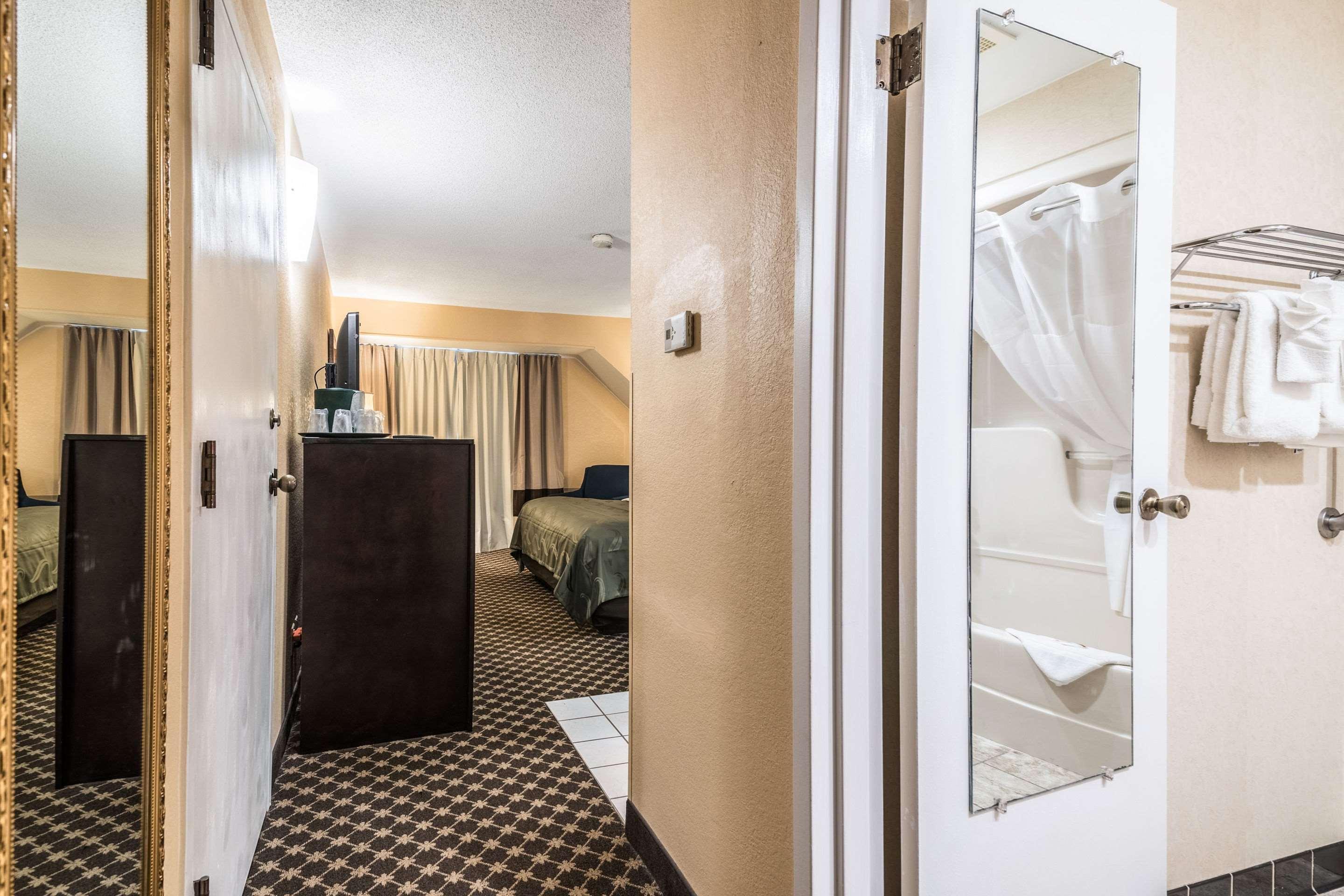Quality Inn Ithaca - University Area Dış mekan fotoğraf