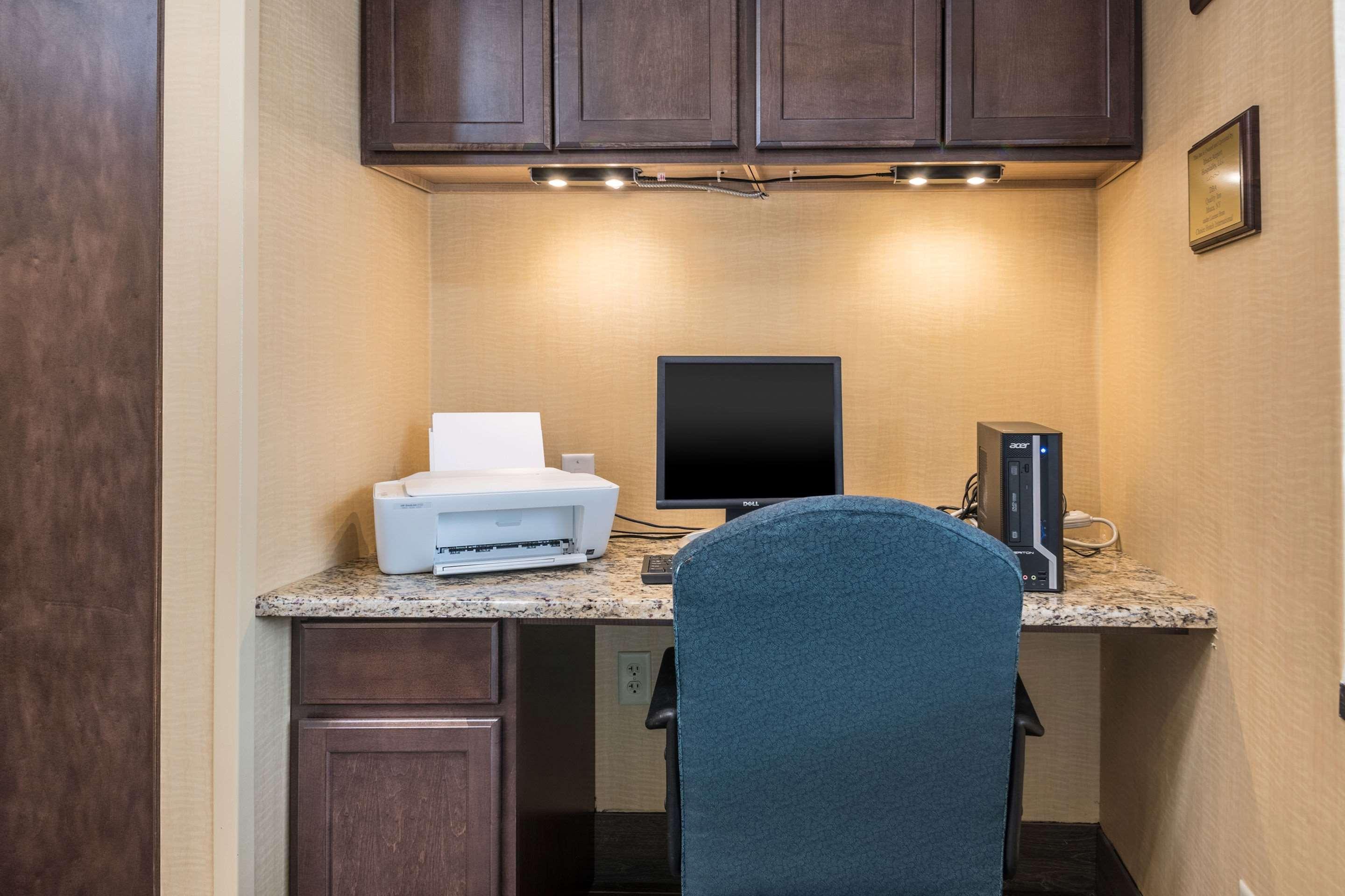 Quality Inn Ithaca - University Area Dış mekan fotoğraf